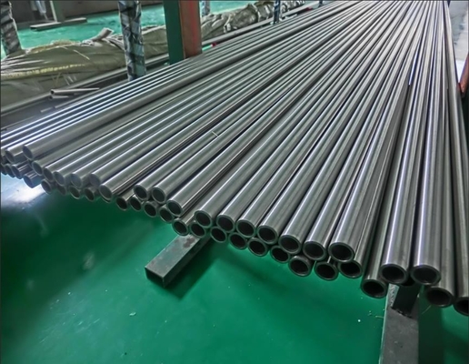 304 SS Borular 304L 316L Tüpler AISI Paslanmaz Çelik Tüpler Çin Üretici